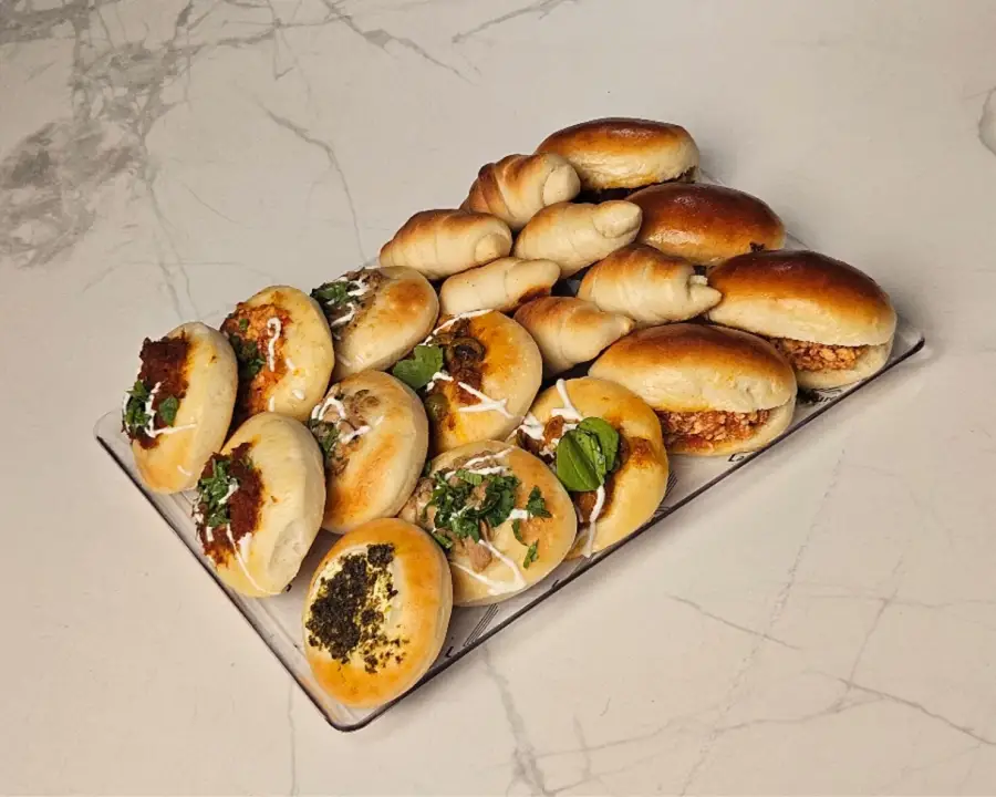 صحن فطائر منوع