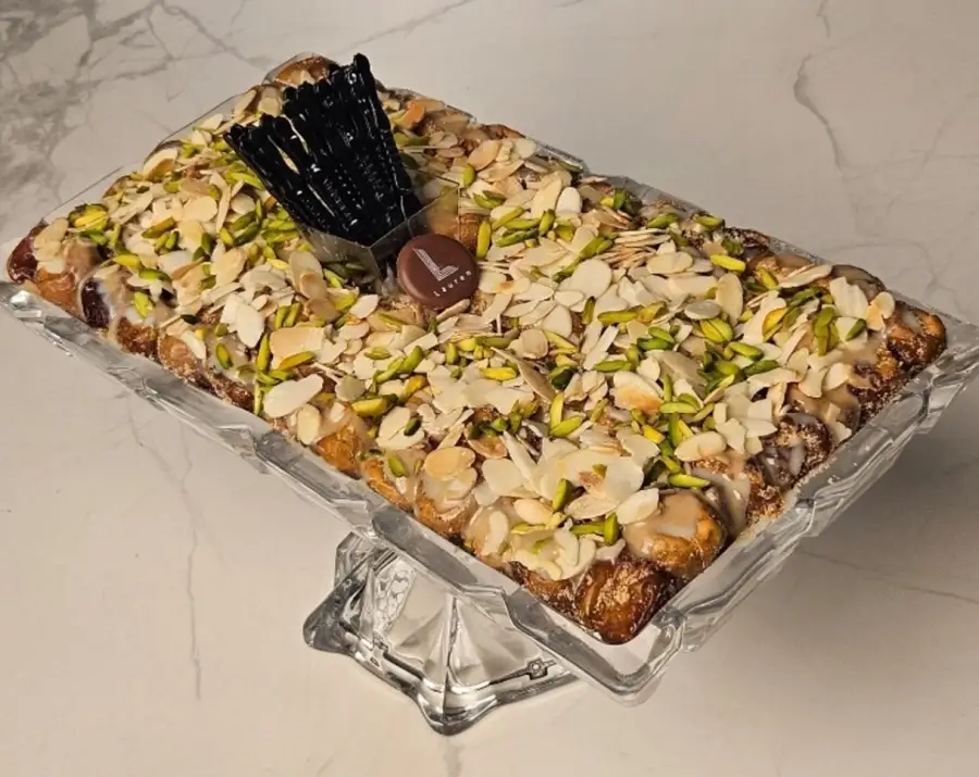 صينية كريستال تمر محشي