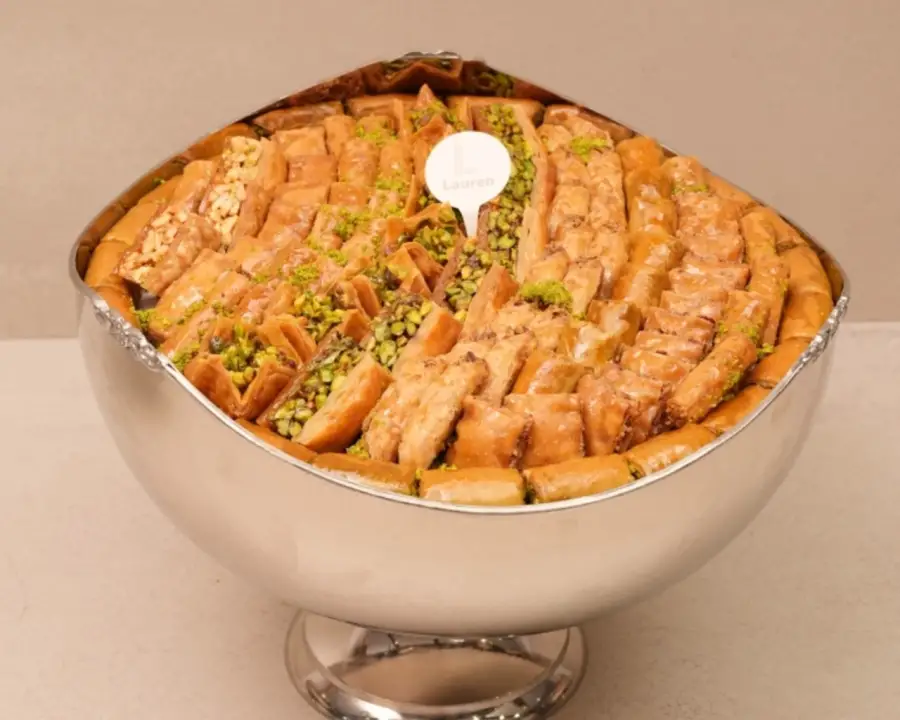 بقلاوة منوع