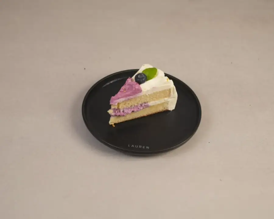 قطعة تشيز ليمون بالتوت